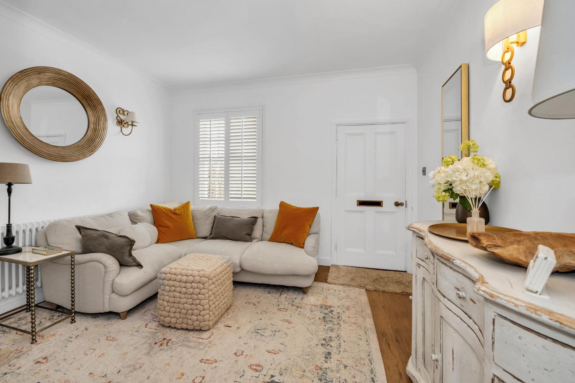 Charming Church Walk, Long Melford - 2 Bedroom Property With Parking Eksteriør billede